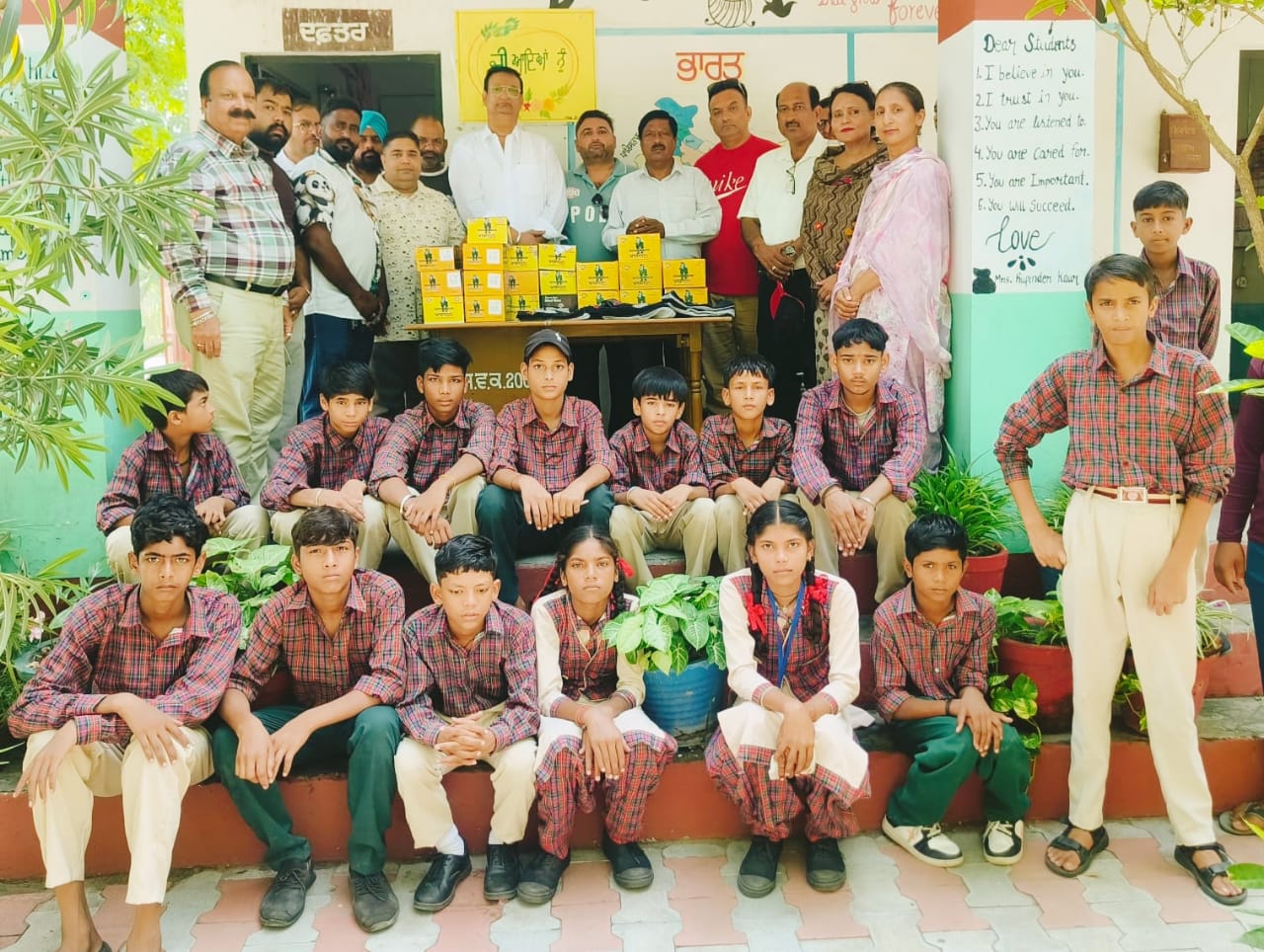 Lion Harjit Singh Bhatia celebrated his birthday by distributing shoes, socks and planting saplings to children: Arora